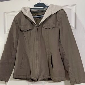Braetan  Utility Jacket with Cream Hood